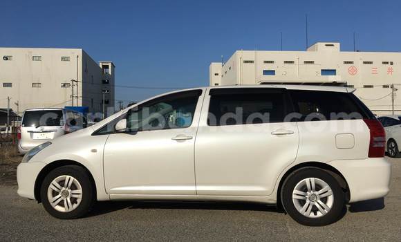 Buy Used Toyota Wish White Car in Kampala in Uganda Buy Used Toyota Wish White Car in Kampala in Uganda