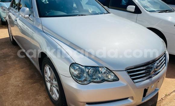 Gura Nshya Toyota Mark X Silver Imodoka i Kampala mu Uganda Gura Nshya Toyota Mark X Silver Imodoka i Kampala mu Uganda