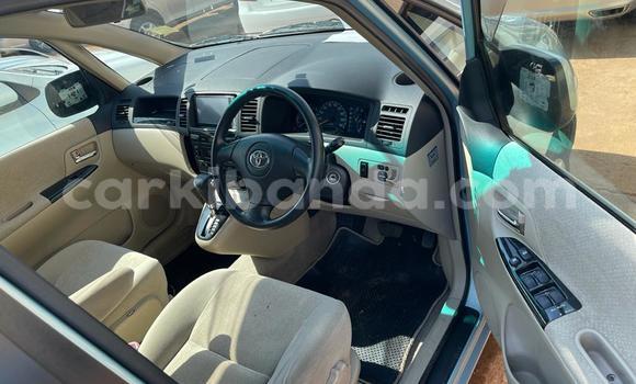 Gura Nshya Toyota Spacio Other Imodoka i Kampala mu Uganda Gura Nshya Toyota Spacio Other Imodoka i Kampala mu Uganda