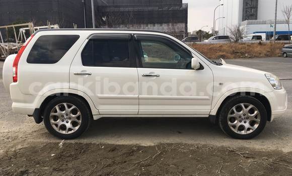 Gura Yakoze Honda CR–V White Imodoka i Kampala mu Uganda Gura Yakoze Honda CR–V White Imodoka i Kampala mu Uganda