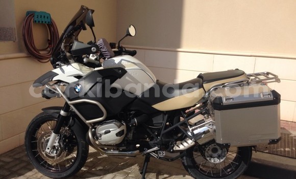 Buy Used BMW R1200GS Adventure Black Bike in Entebbe in Uganda Buy Used BMW R1200GS Adventure Black Bike in Entebbe in Uganda