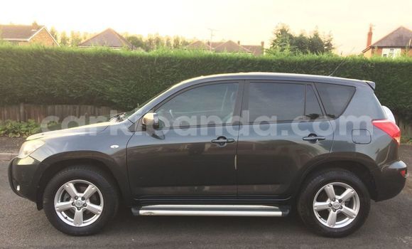 Buy Used Toyota RAV4 Black Car in Kampala in Uganda Buy Used Toyota RAV4 Black Car in Kampala in Uganda