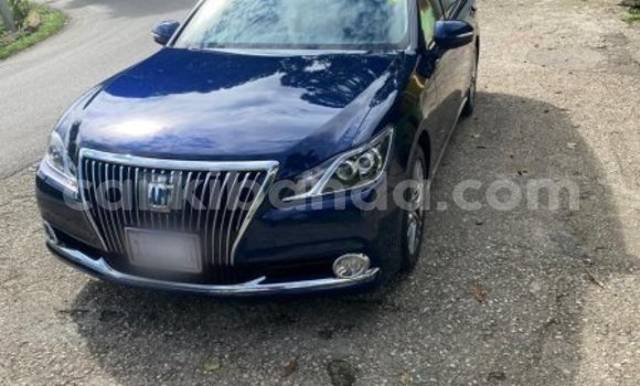 Acheter Occasion Voiture Toyota Crown Majesta Noir à Kampala, Ouganda Acheter Occasion Voiture Toyota Crown Majesta Noir à Kampala, Ouganda
