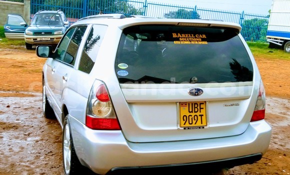 Gura Yakoze Subaru Forester Silver Imodoka i Kampala mu Uganda Gura Yakoze Subaru Forester Silver Imodoka i Kampala mu Uganda