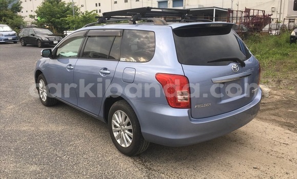 Nunua Ilio tumika Toyota Fielder Bluu Gari ndani ya Kampala nchini Uganda Nunua Ilio tumika Toyota Fielder Bluu Gari ndani ya Kampala nchini Uganda