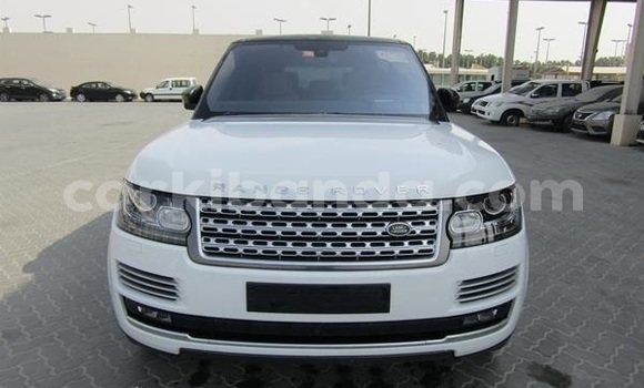 Buy Used Land Rover Range Rover White Car in Adjumani in Northern