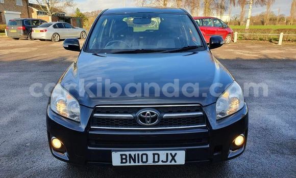 Nunua Ilio tumika Toyota RAV4 Nyingine Gari ndani ya Kampala nchini Uganda Nunua Ilio tumika Toyota RAV4 Nyingine Gari ndani ya Kampala nchini Uganda