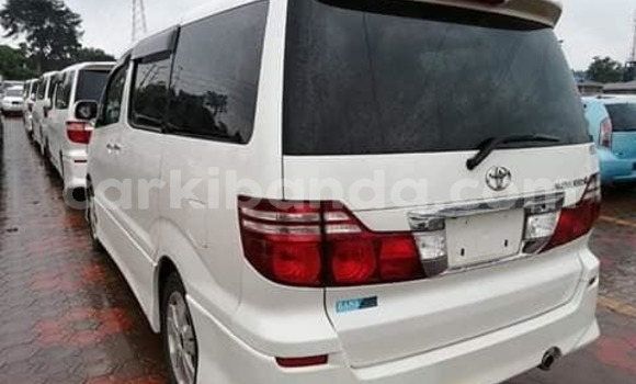 Nunua Ilio tumika Toyota Noah Nyeupe Gari ndani ya Adjumani nchini Kaskazini Nunua Ilio tumika Toyota Noah Nyeupe Gari ndani ya Adjumani nchini Kaskazini