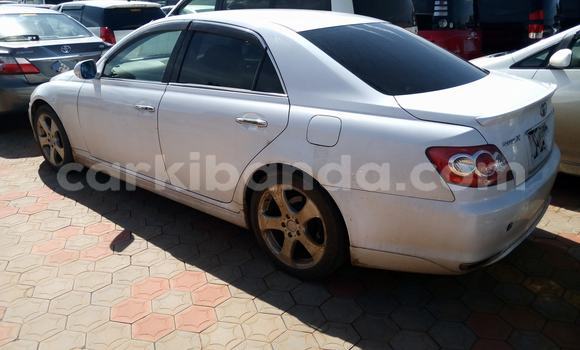 Nunua Ilio tumika Toyota Mark X Nyeupe Gari ndani ya Adjumani nchini Kaskazini Nunua Ilio tumika Toyota Mark X Nyeupe Gari ndani ya Adjumani nchini Kaskazini