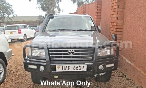 Buy Used Toyota Land Cruiser Prado Silver Car in Kampala in Uganda