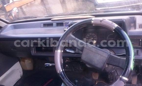 Gura Yakoze Toyota Town Ace White Imodoka i Arua mu Uganda Gura Yakoze Toyota Town Ace White Imodoka i Arua mu Uganda