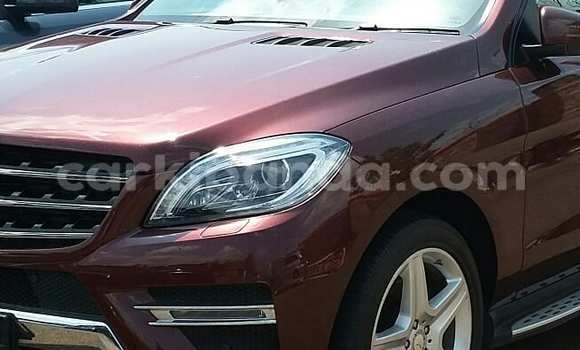 Acheter Occasion Voiture Mercedes‒Benz ML–Class Rouge à Kampala, Ouganda Acheter Occasion Voiture Mercedes‒Benz ML–Class Rouge à Kampala, Ouganda