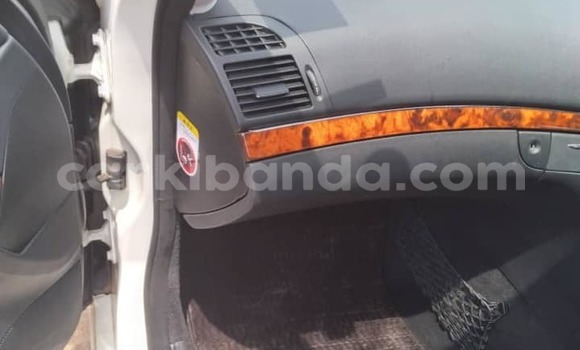 Buy Used Mercedes‒Benz E–Class White Car in Adjumani in Northern Buy Used Mercedes‒Benz E–Class White Car in Adjumani in Northern