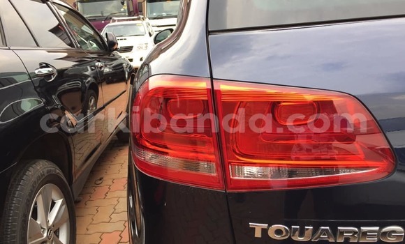 Buy Used Volkswagen Touareg Blue Car in Adjumani in Northern Buy Used Volkswagen Touareg Blue Car in Adjumani in Northern