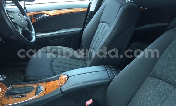 Buy Used Mercedes‒Benz E–Class Black Car in Adjumani in Northern Buy Used Mercedes‒Benz E–Class Black Car in Adjumani in Northern