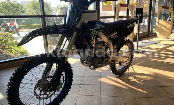 Buy Used Yamaha YZF Blue Bike in Kampala in Uganda Buy Used Yamaha YZF Blue Bike in Kampala in Uganda