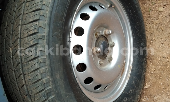 Nunua Ilio tumika Mitsubishi Pajero Beige Gari ndani ya Kampala nchini Uganda Nunua Ilio tumika Mitsubishi Pajero Beige Gari ndani ya Kampala nchini Uganda