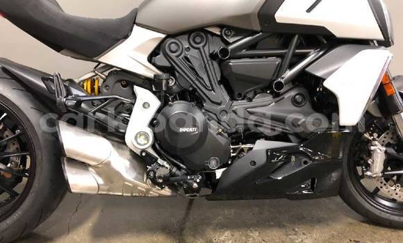 Gura Yakoze Ducati Diavel Other Bike i Kampala mu Uganda Gura Yakoze Ducati Diavel Other Bike i Kampala mu Uganda