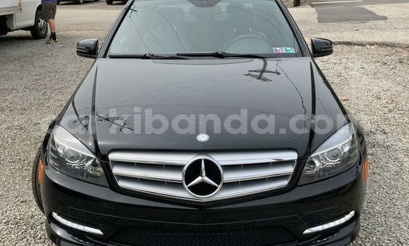 Nunua Ilio tumika Mercedes-Benz C-Classe Nyingine Gari ndani ya Kampala nchini Uganda Nunua Ilio tumika Mercedes-Benz C-Classe Nyingine Gari ndani ya Kampala nchini Uganda