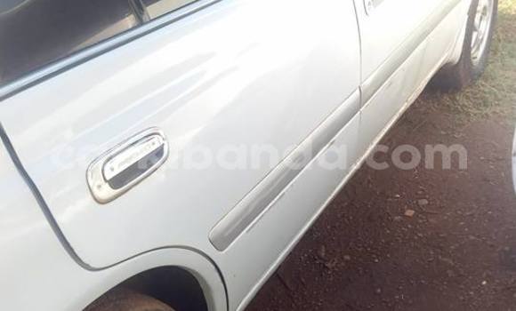 Gura Yakoze Toyota Premio Silver Imodoka i Kampala mu Uganda Gura Yakoze Toyota Premio Silver Imodoka i Kampala mu Uganda