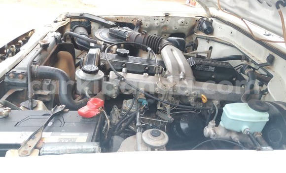 Buy Used Toyota Land Cruiser White Car in Kampala in Uganda Buy Used Toyota Land Cruiser White Car in Kampala in Uganda