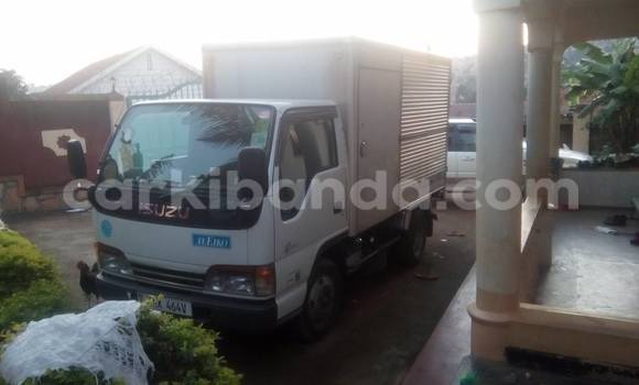 Buy Used Isuzu D–MAX White Car in Arua in Uganda