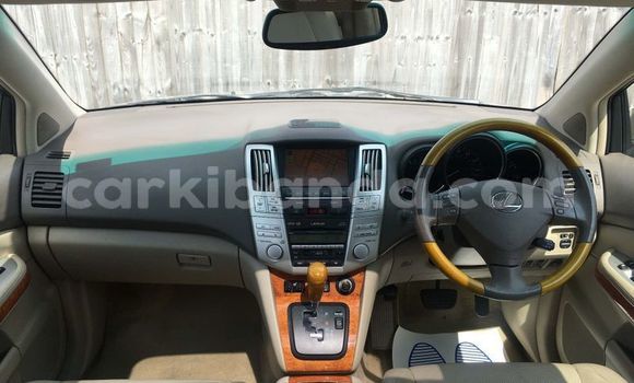 Gura Yakoze Toyota Harrier Other Imodoka i Kampala mu Uganda Gura Yakoze Toyota Harrier Other Imodoka i Kampala mu Uganda