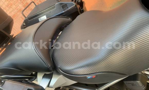 Nunua Ilio tumika BMW R 1200 GS Nyingine Bike ndani ya Kampala nchini Uganda Nunua Ilio tumika BMW R 1200 GS Nyingine Bike ndani ya Kampala nchini Uganda