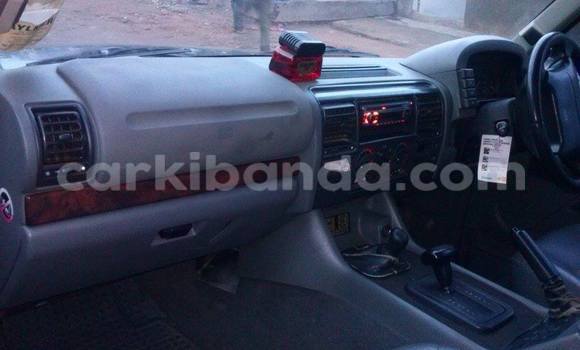 Gura Yakoze Land Rover Discovery Imodoka i Arua mu Uganda Gura Yakoze Land Rover Discovery Imodoka i Arua mu Uganda