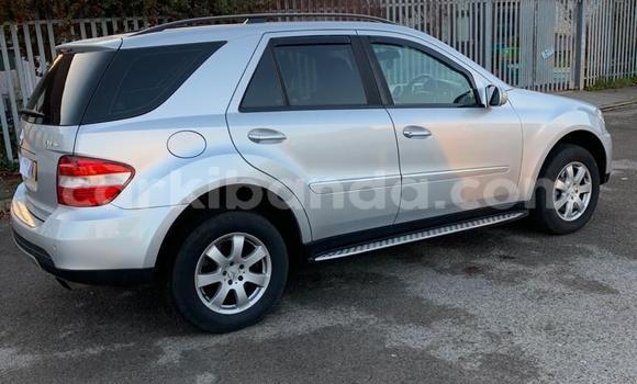 Buy Used Mercedes‒Benz ML–Class Silver Car in Kampala in Uganda Buy Used Mercedes‒Benz ML–Class Silver Car in Kampala in Uganda