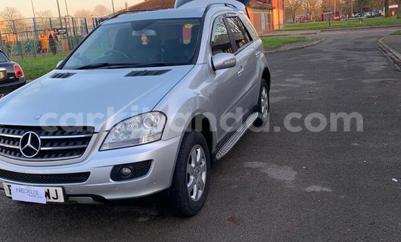 Buy Used Mercedes‒Benz ML–Class Silver Car in Kampala in Uganda Buy Used Mercedes‒Benz ML–Class Silver Car in Kampala in Uganda