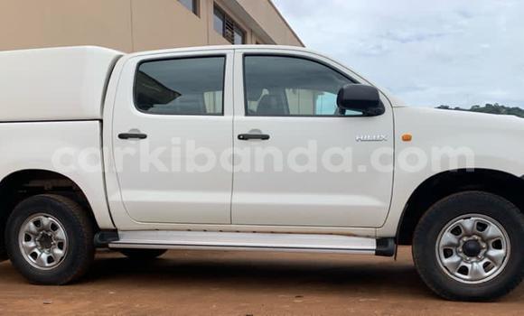 Buy Used Toyota Hilux White Car in Kampala in Uganda Buy Used Toyota Hilux White Car in Kampala in Uganda