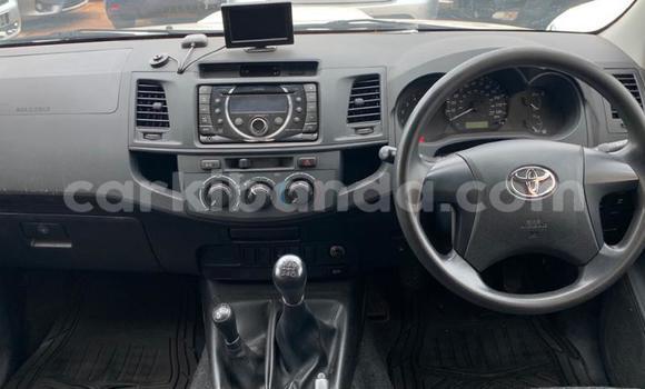 Buy Used Toyota Hilux White Car in Kampala in Uganda Buy Used Toyota Hilux White Car in Kampala in Uganda