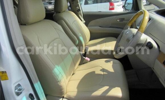 Buy Used Toyota Estima White Car in Kampala in Uganda Buy Used Toyota Estima White Car in Kampala in Uganda