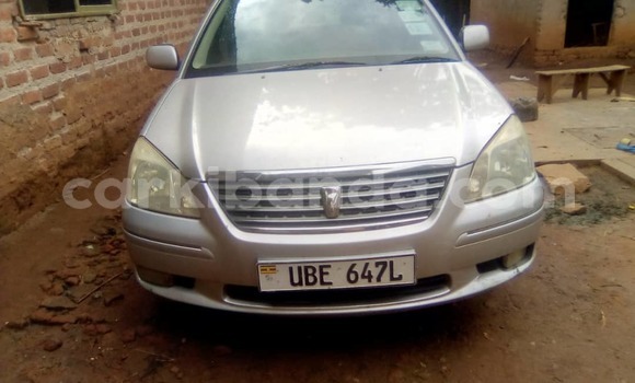 Gura Yakoze Toyota Premio Silver Imodoka i Mbale mu Uganda