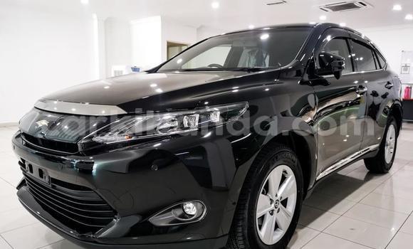 Nunua Ilio tumika Toyota Harrier Nyingine Gari ndani ya Kampala nchini Uganda Nunua Ilio tumika Toyota Harrier Nyingine Gari ndani ya Kampala nchini Uganda