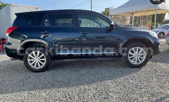 Buy Used Toyota Vanguard Black Car in Kampala in Uganda Buy Used Toyota Vanguard Black Car in Kampala in Uganda