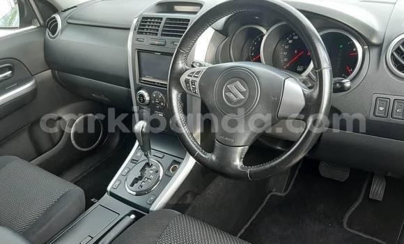 Acheter Occasion Voiture Suzuki Escudo Autre à Kampala, Ouganda Acheter Occasion Voiture Suzuki Escudo Autre à Kampala, Ouganda