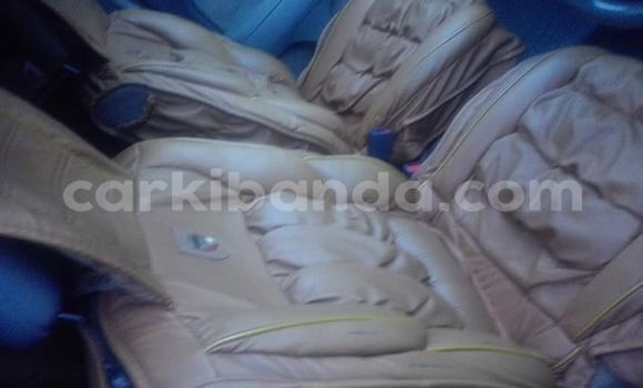 Gura Yakoze Toyota Raum Other Imodoka i Kampala mu Uganda Gura Yakoze Toyota Raum Other Imodoka i Kampala mu Uganda