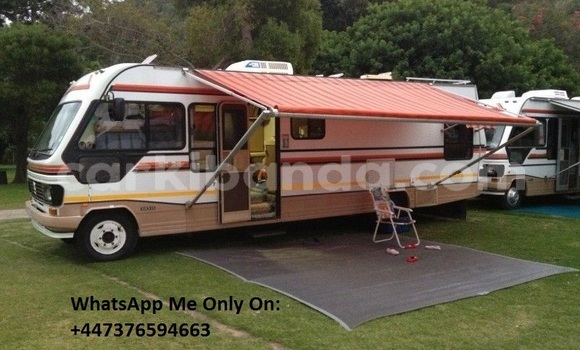 Acheter Occasion Voiture Toyota Premio Beige à Kampala, Ouganda