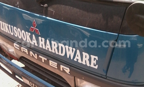 Buy Used Mitsubishi L400 Blue Truck in Masaka in Uganda