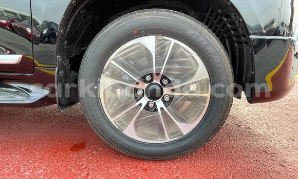 Gura Nshya Toyota Land Cruiser Black Imodoka i Amudat mu Northern Gura Nshya Toyota Land Cruiser Black Imodoka i Amudat mu Northern