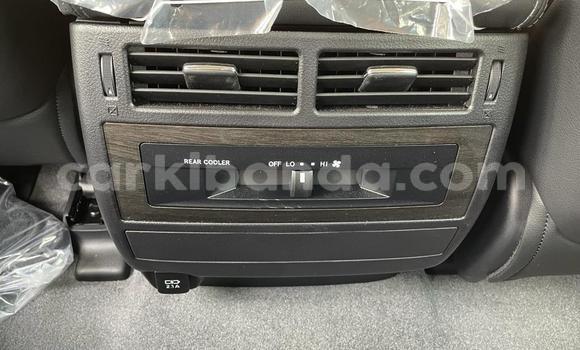 Gura Nshya Toyota Land Cruiser Black Imodoka i Amudat mu Northern Gura Nshya Toyota Land Cruiser Black Imodoka i Amudat mu Northern