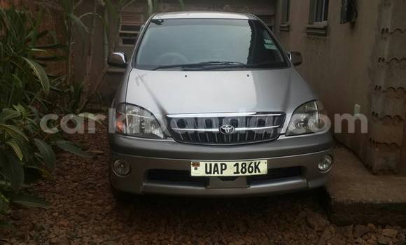 Acheter Occasion Voiture Toyota 4Runner Gris à Arua, Ouganda Acheter Occasion Voiture Toyota 4Runner Gris à Arua, Ouganda