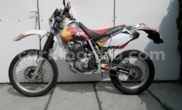 Gura Yakoze Honda XR Other Bike i Kampala mu Uganda Gura Yakoze Honda XR Other Bike i Kampala mu Uganda