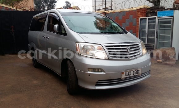 Acheter Occasion Voiture Toyota Alphard Gris à Kampala, Ouganda Acheter Occasion Voiture Toyota Alphard Gris à Kampala, Ouganda