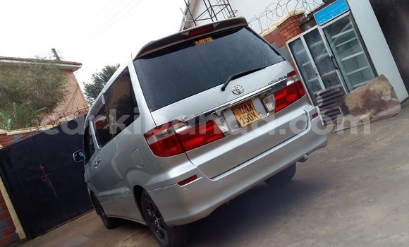 Acheter Occasion Voiture Toyota Alphard Gris à Kampala, Ouganda Acheter Occasion Voiture Toyota Alphard Gris à Kampala, Ouganda
