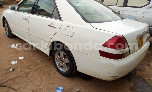 Buy Used Toyota Mark II White Car in Kampala in Uganda Buy Used Toyota Mark II White Car in Kampala in Uganda