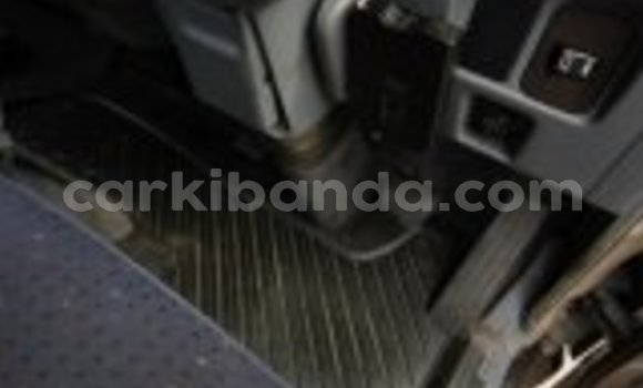 Nunua Ilio tumika Mitsubishi Van Nyingine Lori ndani ya Busembatia nchini Mashariki Nunua Ilio tumika Mitsubishi Van Nyingine Lori ndani ya Busembatia nchini Mashariki