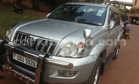 Acheter Occasion Voiture Toyota Land Cruiser Prado Gris à Arua, Ouganda Acheter Occasion Voiture Toyota Land Cruiser Prado Gris à Arua, Ouganda